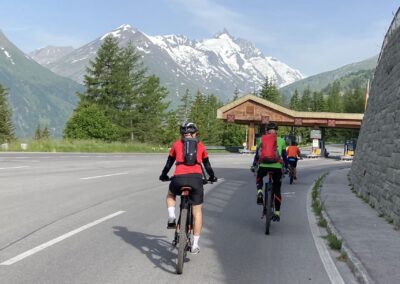 3 ikonikus hágó megtekerése az Alpokban