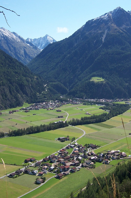 Längenfeld képe a Klettersteigről